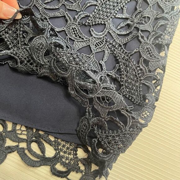 Alice + Olivia Clover Lace Back Cutout Dress 8 Navy Blue Mini Cocktail Party NEW - Picture 5 of 11